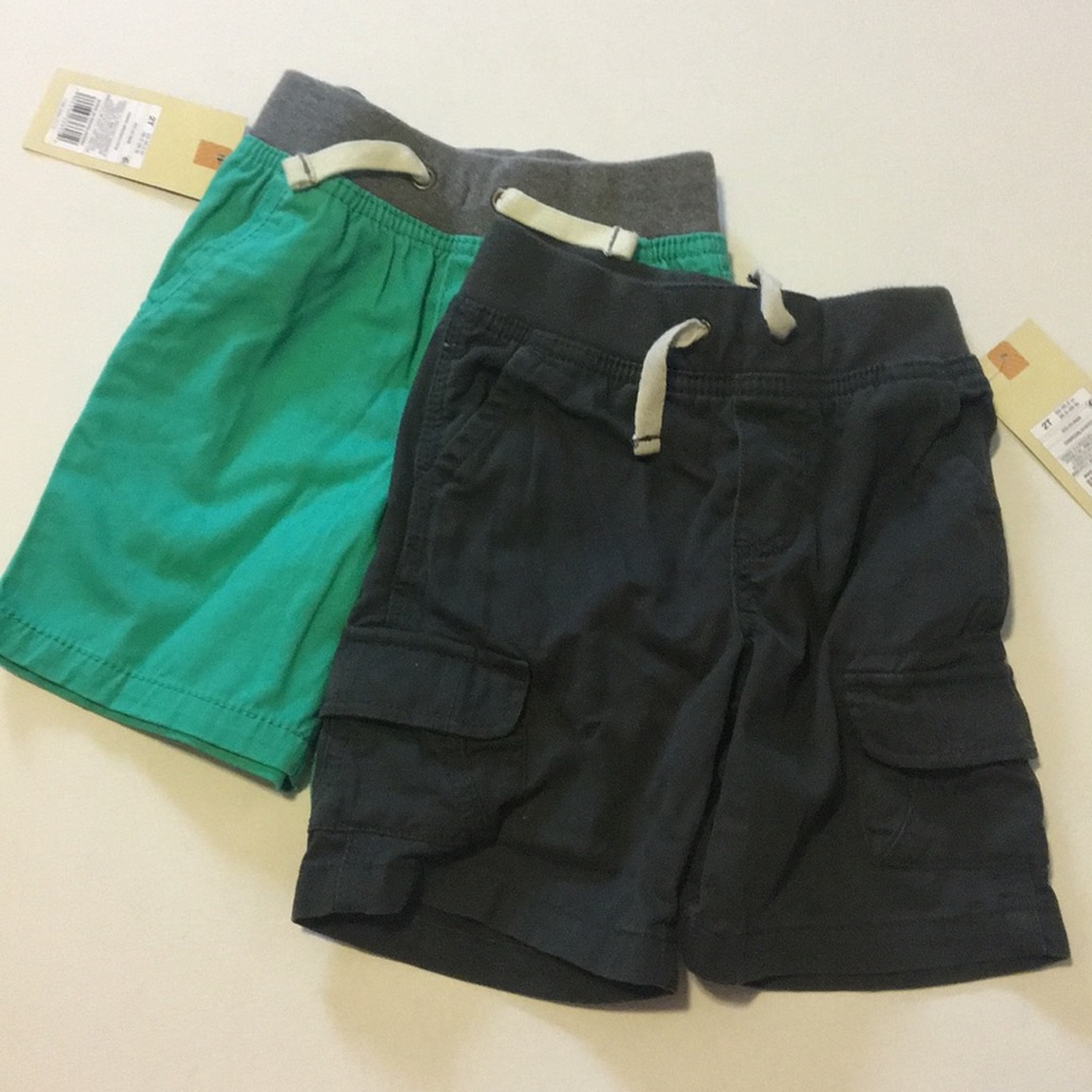 Last call! Boy’s shorts bundle 2T